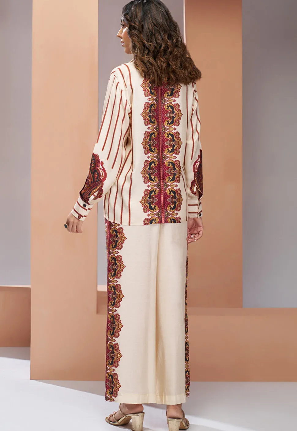 Digital Printed Muslin Silk Top Set in Off White