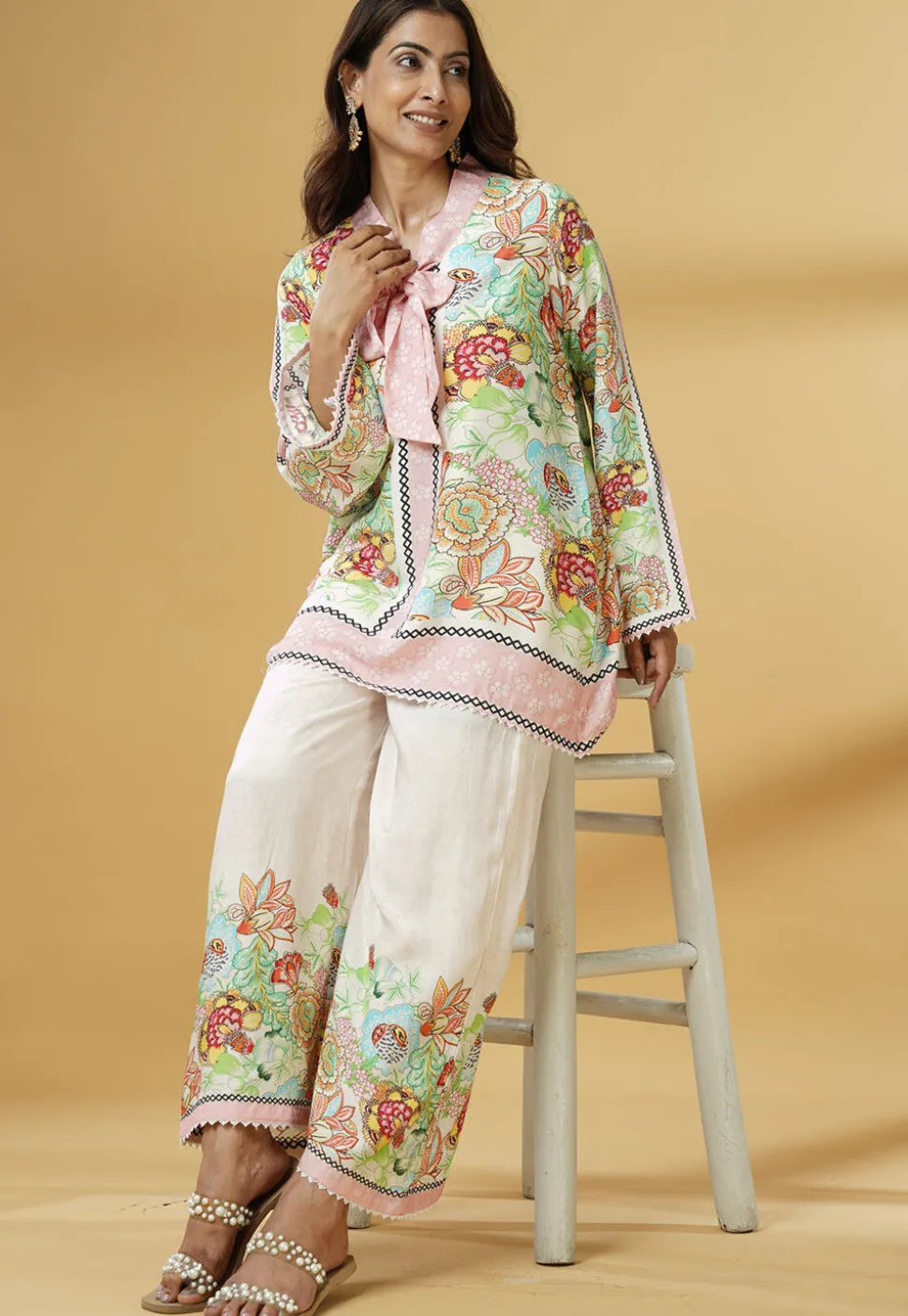 Digital Printed Muslin Silk A Line Tunic Set in Multicolor