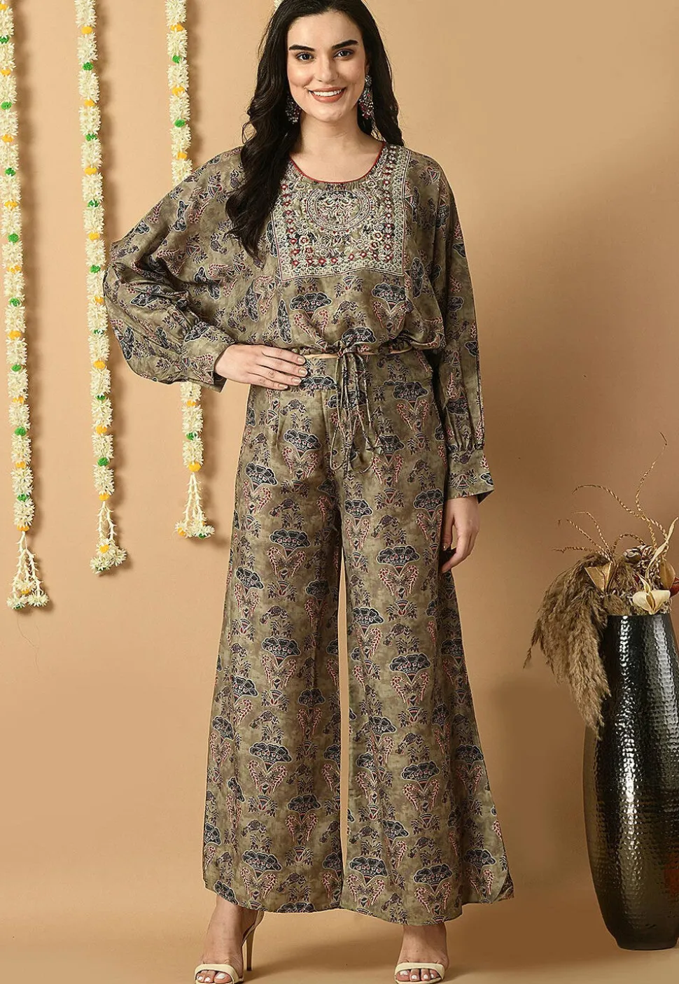 Digital Printed Muslin Silk Crop Top Set in Dusty Green