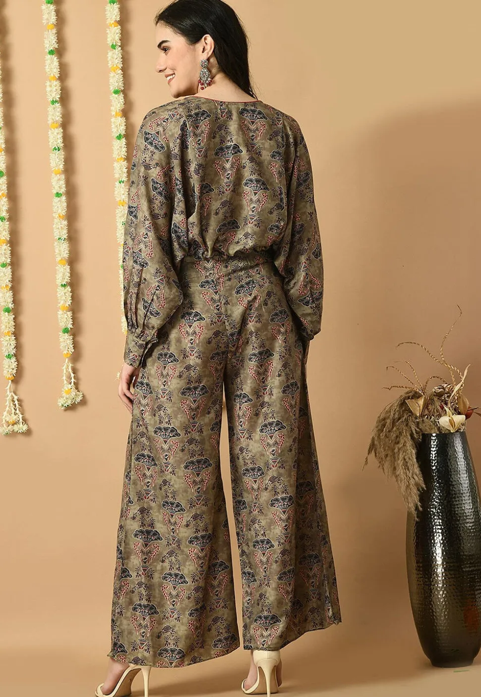 Digital Printed Muslin Silk Crop Top Set in Dusty Green