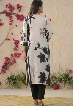 Digital Printed Muslin Silk Pakistani Suit in Off White