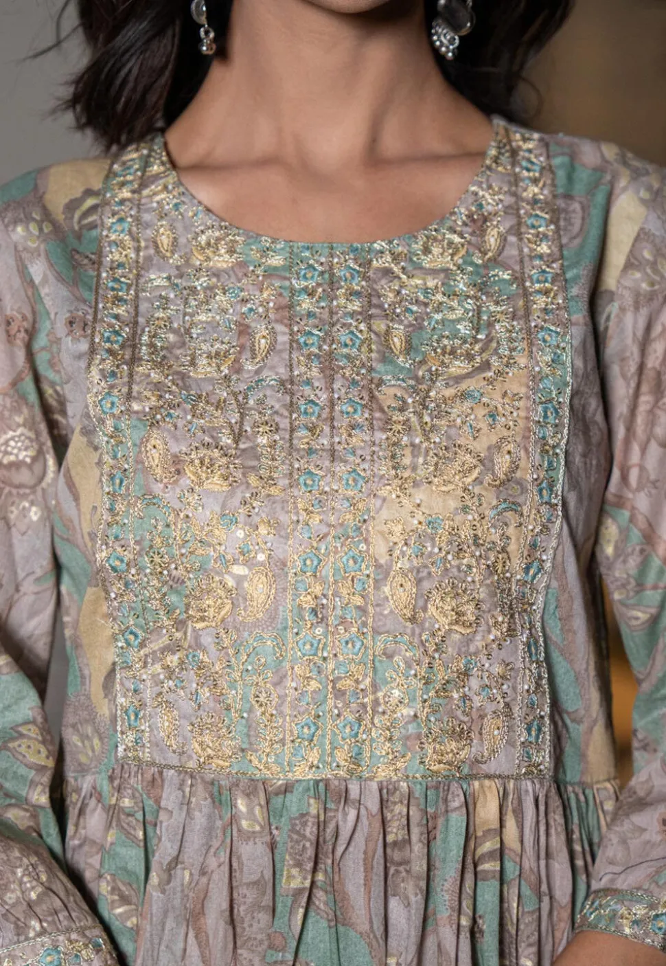 Digital Printed Organic Cotton and Malmal Cotton Punjabi Suit in Grey