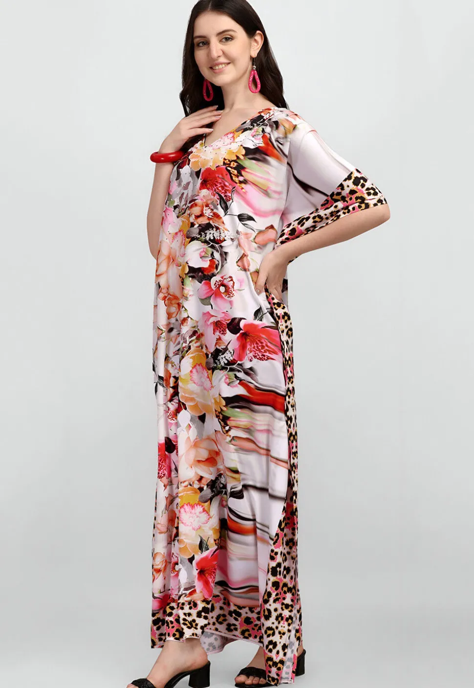 Digital Printed Polyester Kaftan in Off White