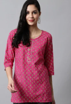 Digital Printed Pure Cotton Short Kurti in Pink