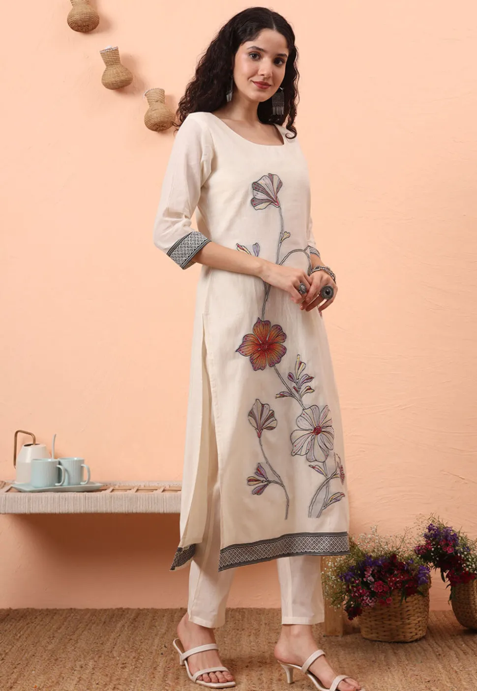 Digital Printed Pure Cotton Pakistani Suit in Off White