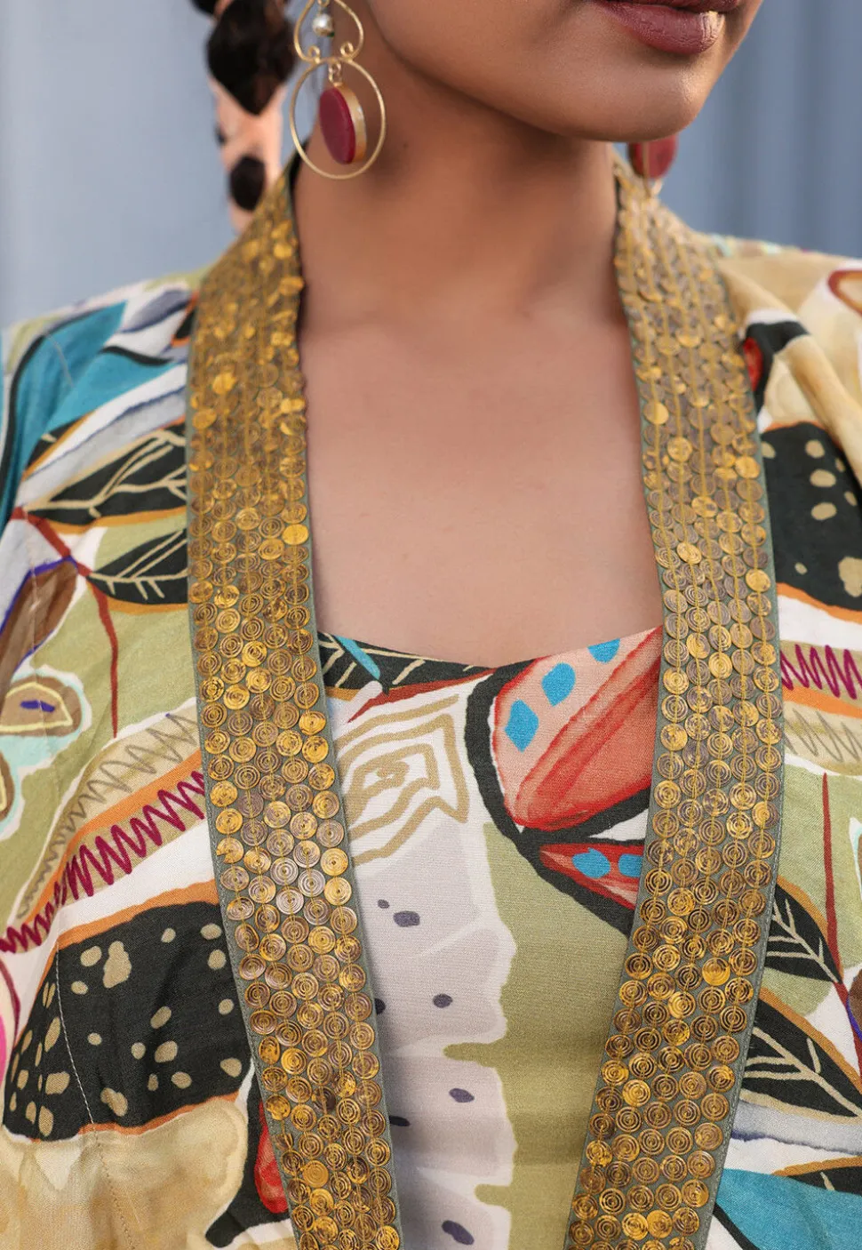 Digital Printed Satin Crop Top Set in Multicolor