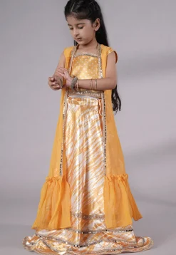 Digital Printed Satin Crop Top Set in Yellow