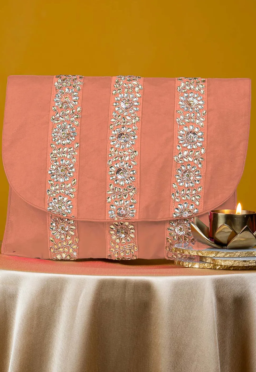 Embellished Art Silk Clutch Bag in Peach