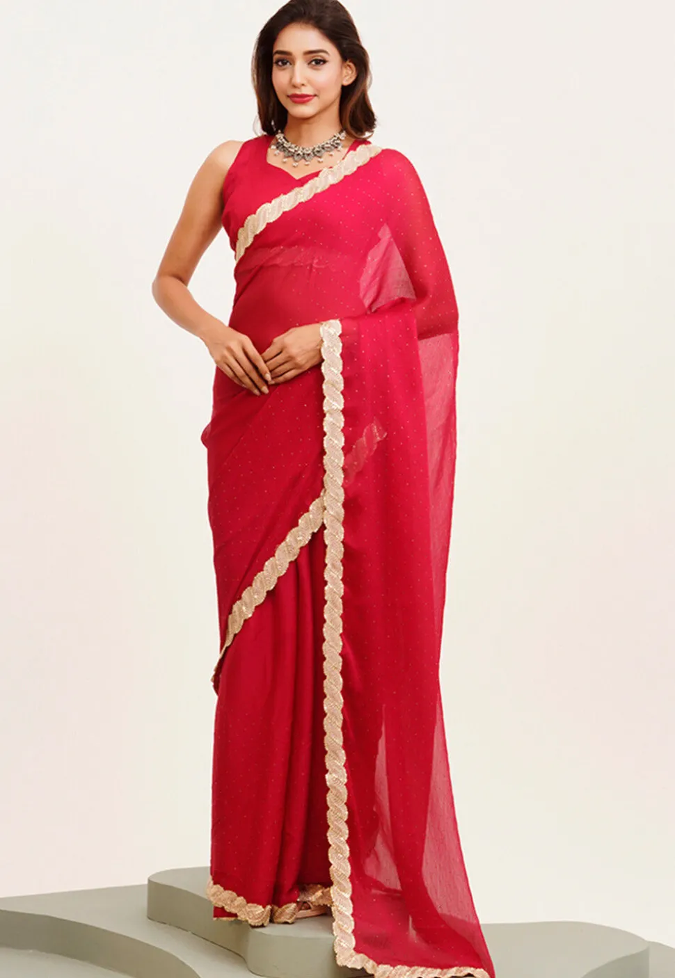 Embellished Chiffon Scalloped Saree in Red