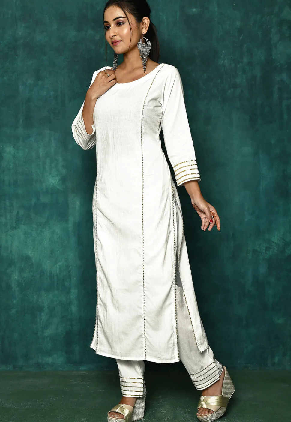 Embellished Cotton Pakistani Suit in Off White