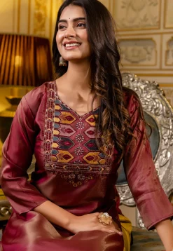Embroidered Art Silk Straight Kurta in Maroon