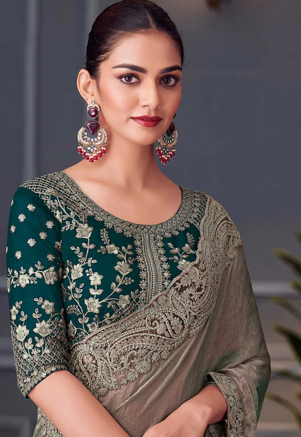 Embroidered Border Chiffon Scalloped Saree in Fawn