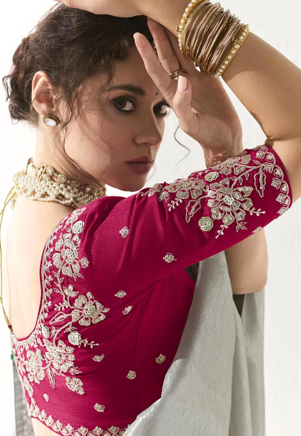 Embroidered Border Organza Saree in Grey