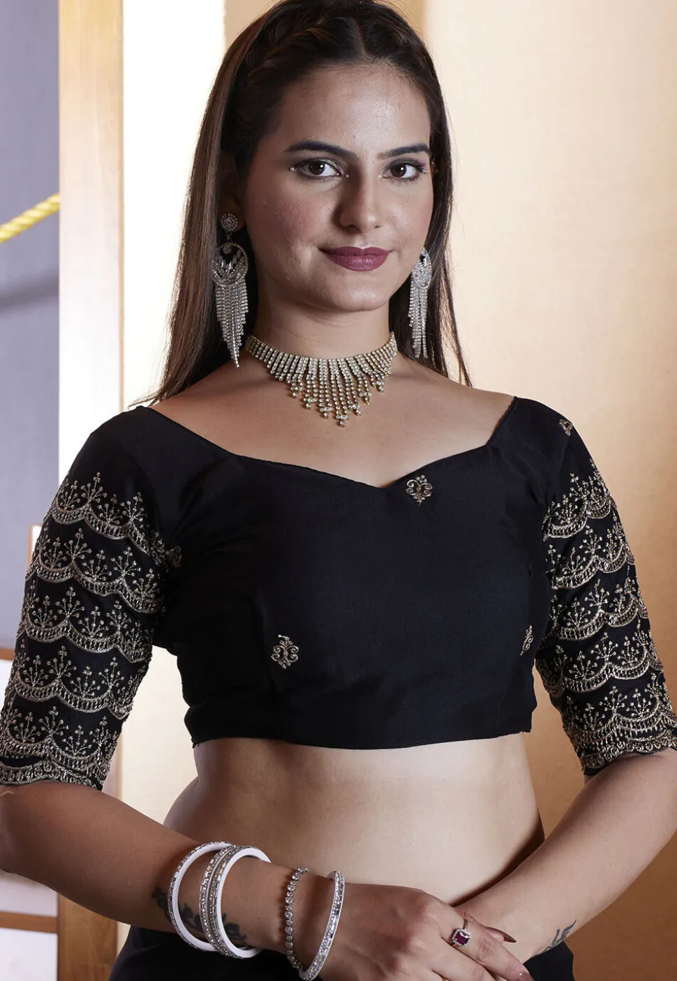 Embroidered Border Satin Georgette Scalloped Saree in Black