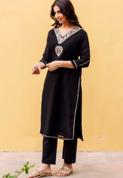 Embroidered Chanderi Silk Straight Kurta Set in Black