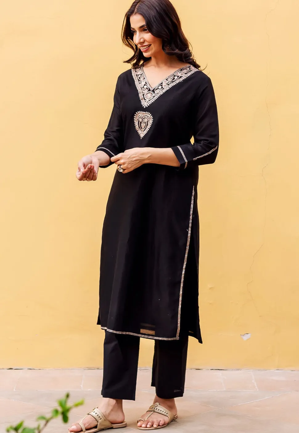 Embroidered Chanderi Silk Straight Kurta Set in Black