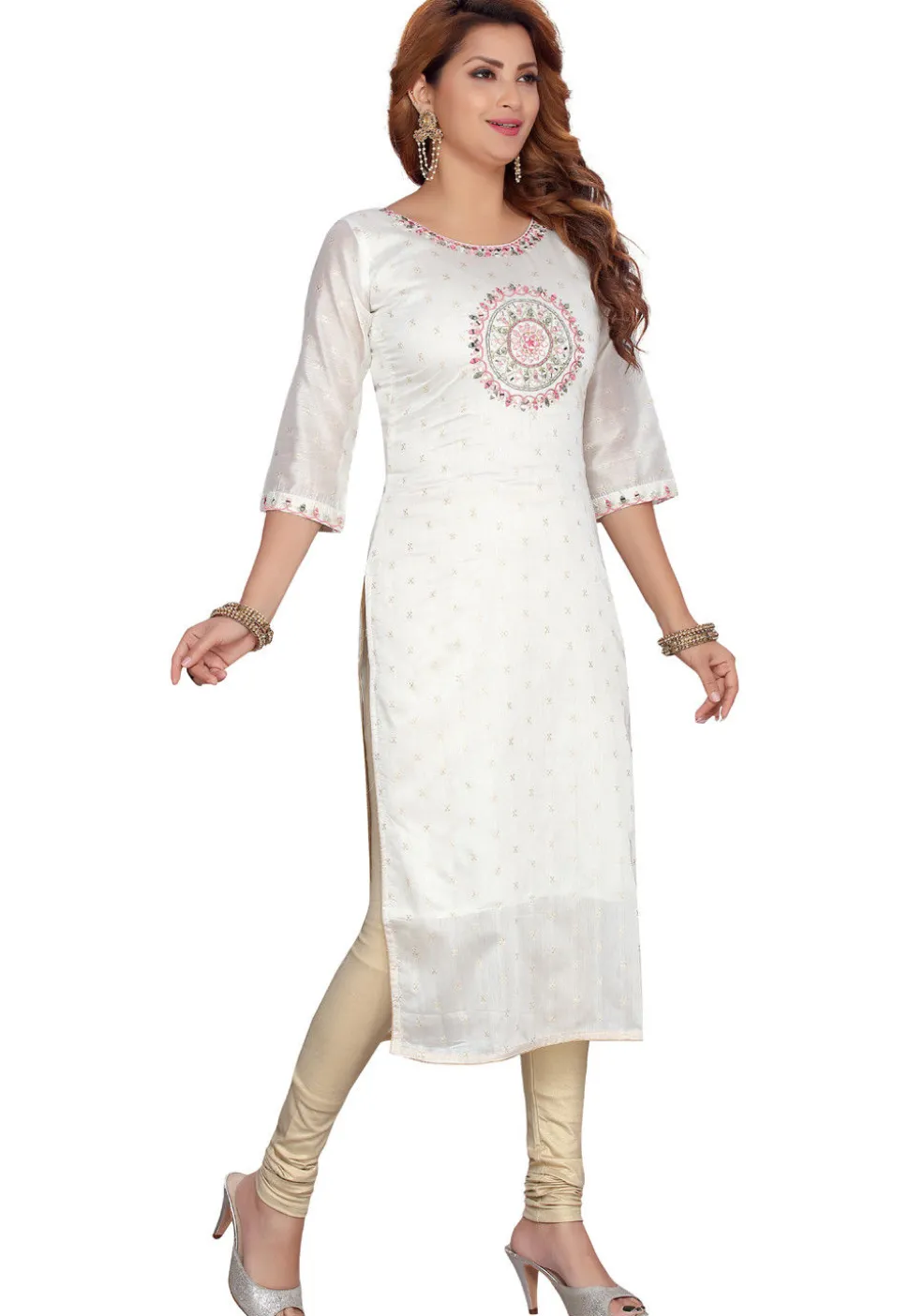 Embroidered Chanderi Silk Jacquard Straight Kurta in Off White