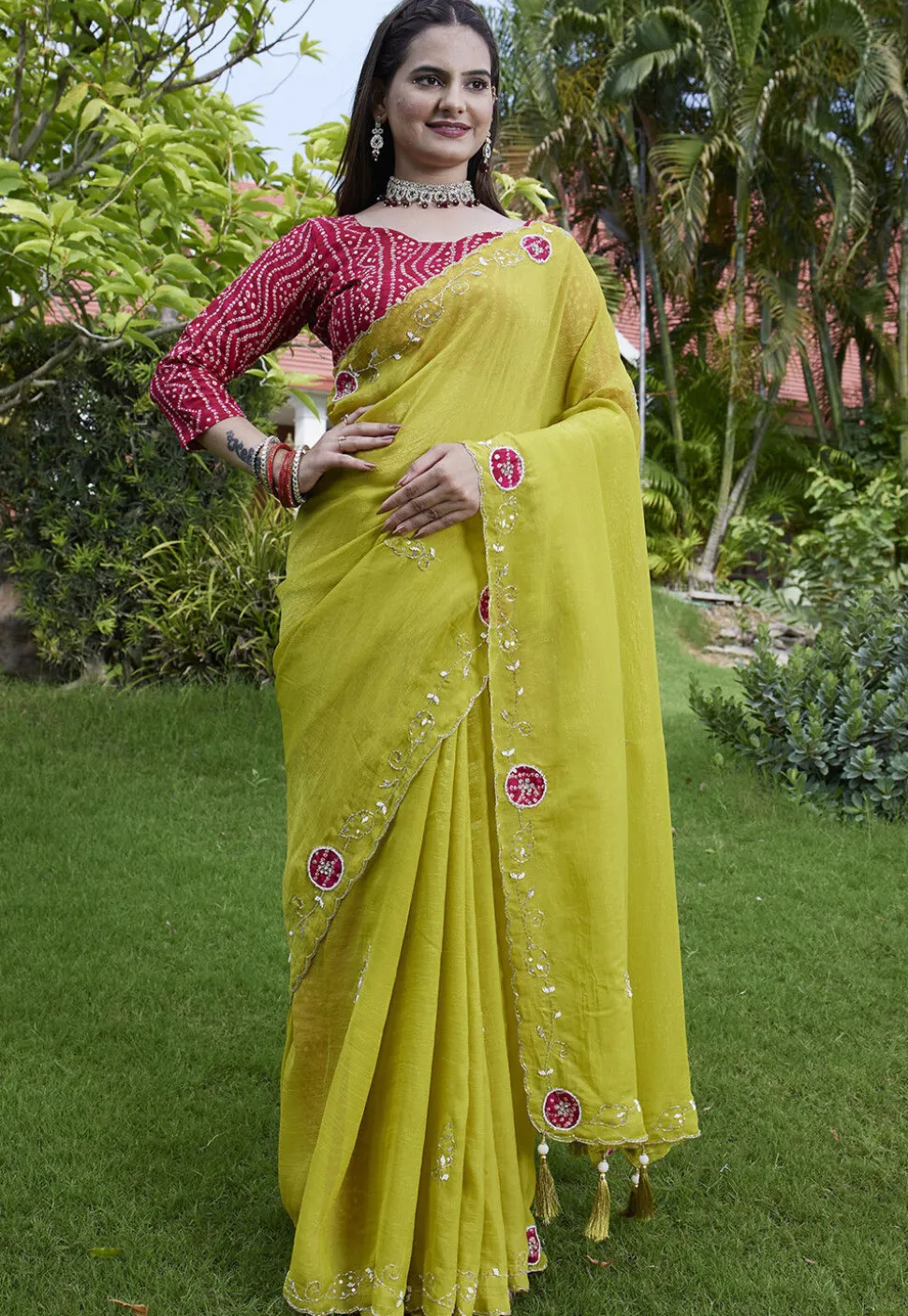 Embroidered Chiffon Scalloped Saree in Light Green