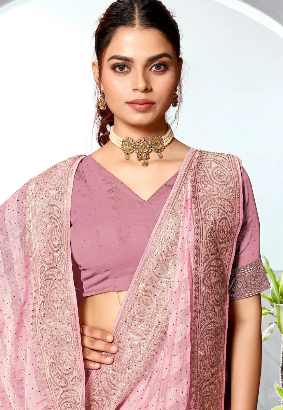 Embroidered Chinon Chiffon Saree in Pink