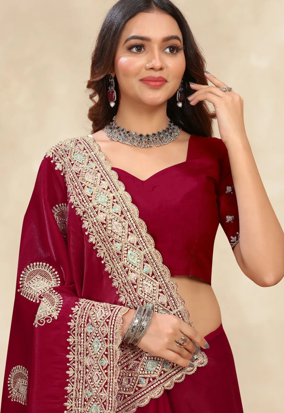 Embroidered Chinon Crepe Scalloped Saree in Maroon