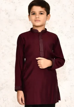 Embroidered Collar Lycra Kurta in Maroon