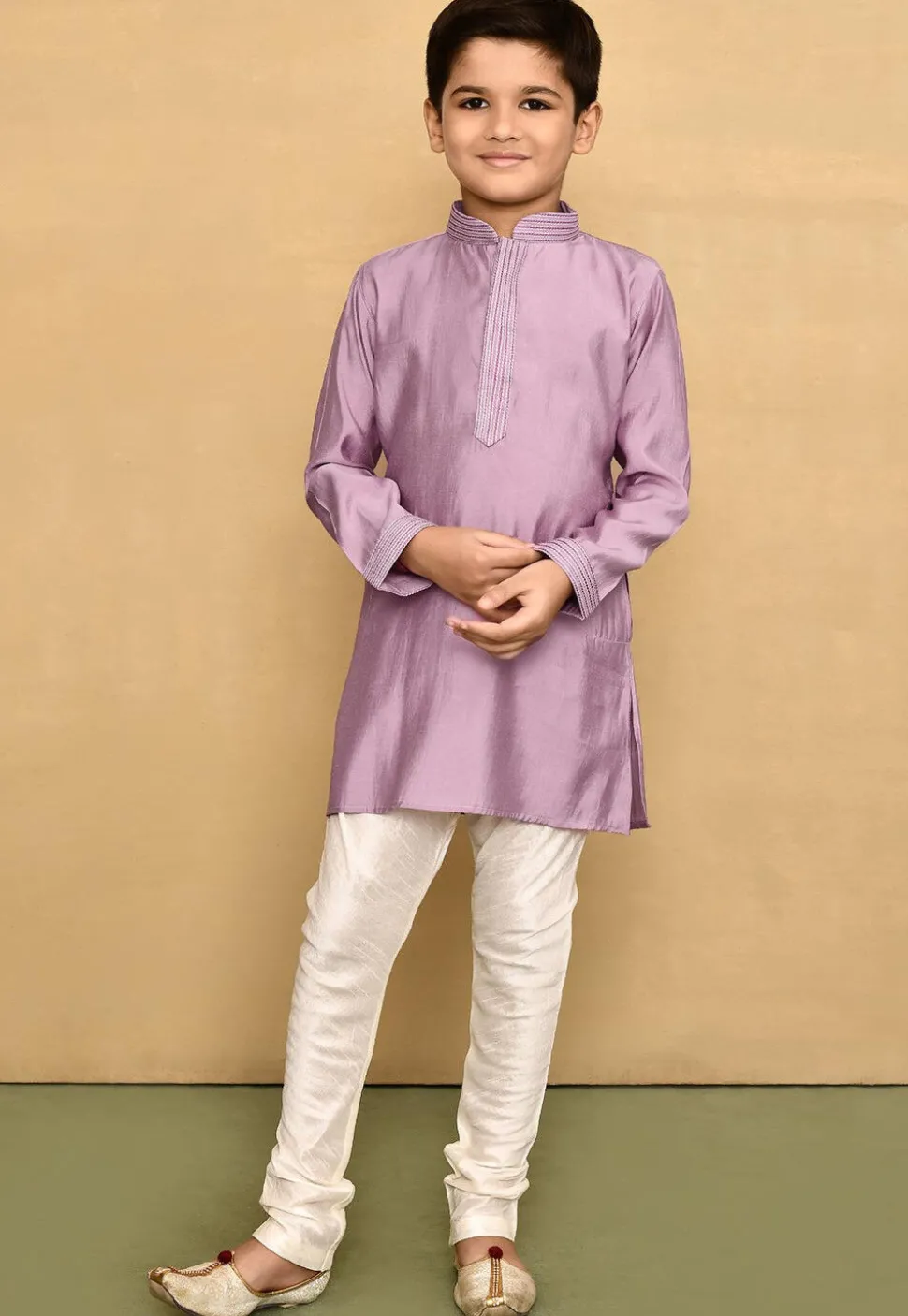 Embroidered Collar Lycra Kurta Set in Light Purple