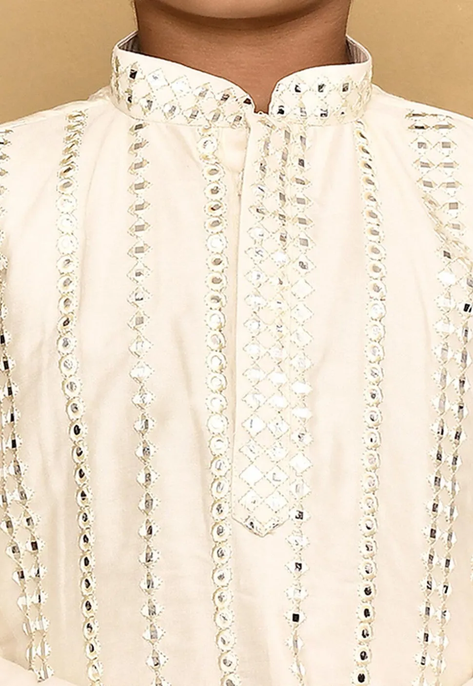 Embroidered Cotton Kurta Set in Off White