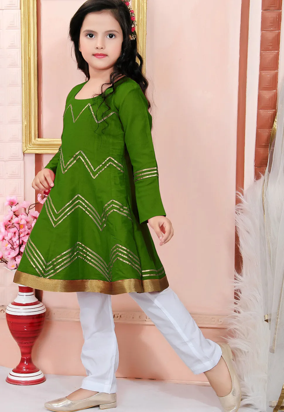 Embroidered Cotton Silk Anarkali Suit in Green