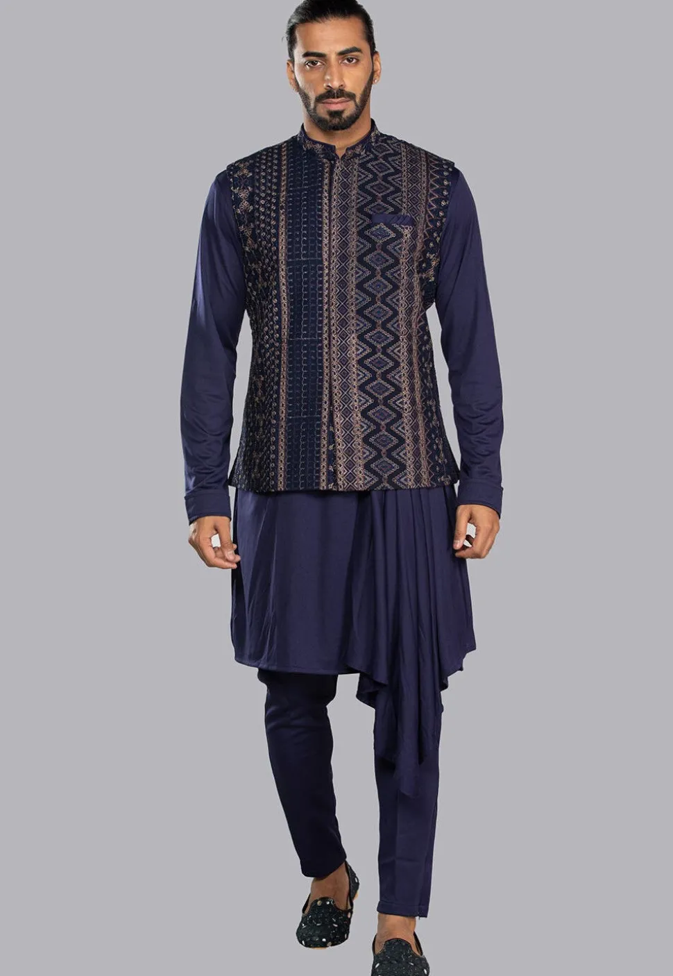 Embroidered Cotton Silk Kurta Set in Navy Blue