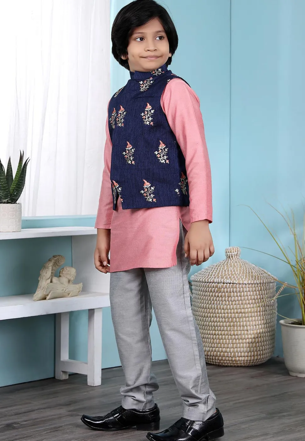 Embroidered Cotton Silk Kurta Jacket Set in Pink