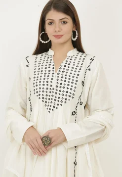 Embroidered Cotton Silk Straight Suit in Off White