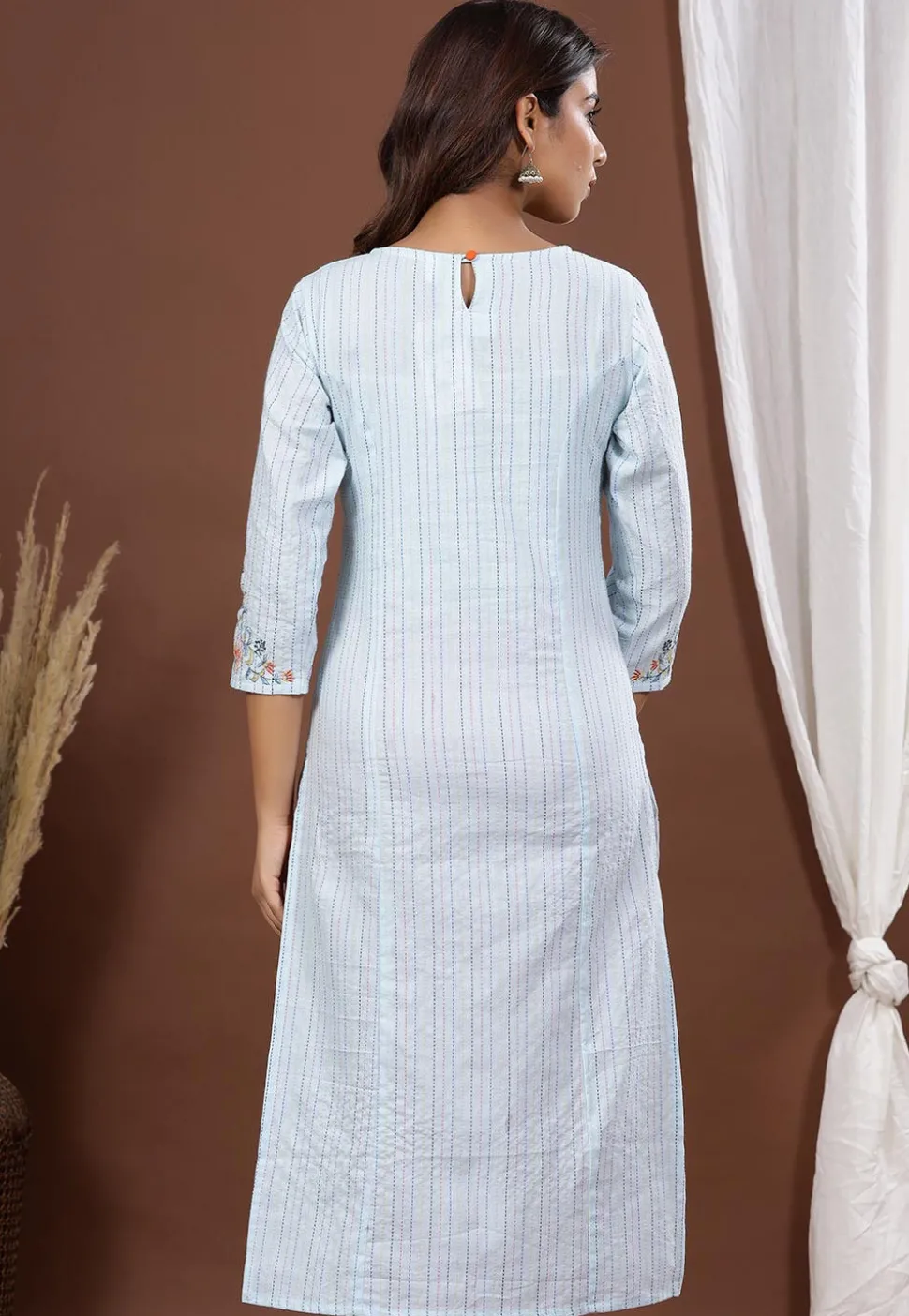 Embroidered Cotton Straight Kurta in Sky Blue