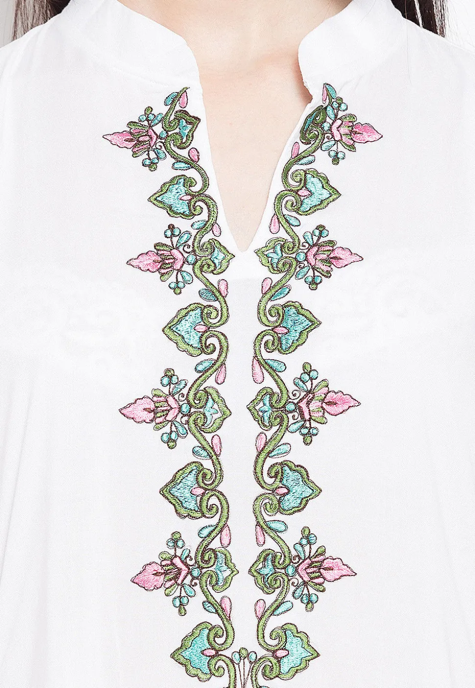 Embroidered Cotton Straight Kurta in Off White