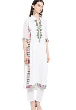Embroidered Cotton Straight Kurta in Off White
