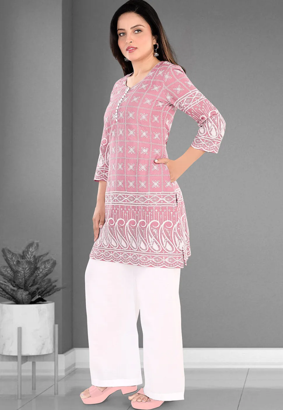 Embroidered Cotton Straight Kurta Set in Pink