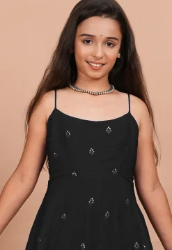 Embroidered Crepe Anarkali Kurta Set in Black