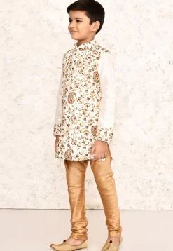 Embroidered Dupion Silk Kurta Set in Off White