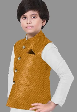 Embroidered Dupion Silk Kurta Set in Off White
