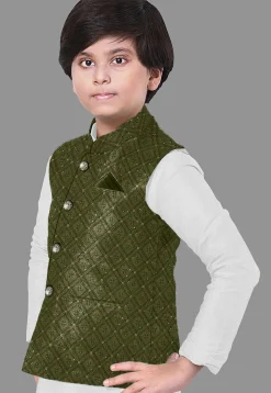 Embroidered Dupion Silk Kurta Set in Off White