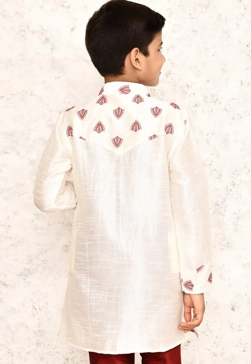 Embroidered Dupion Silk Kurta in Off White