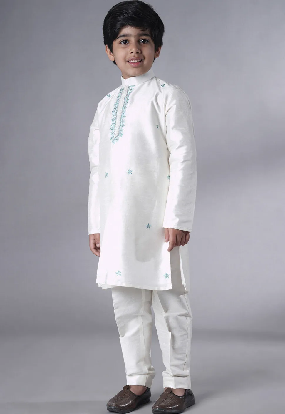 Embroidered Dupion Silk Sherwani Set in Off White