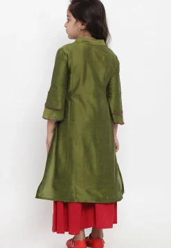 Embroidered Dupion Silk Straight Kurta Set in Green