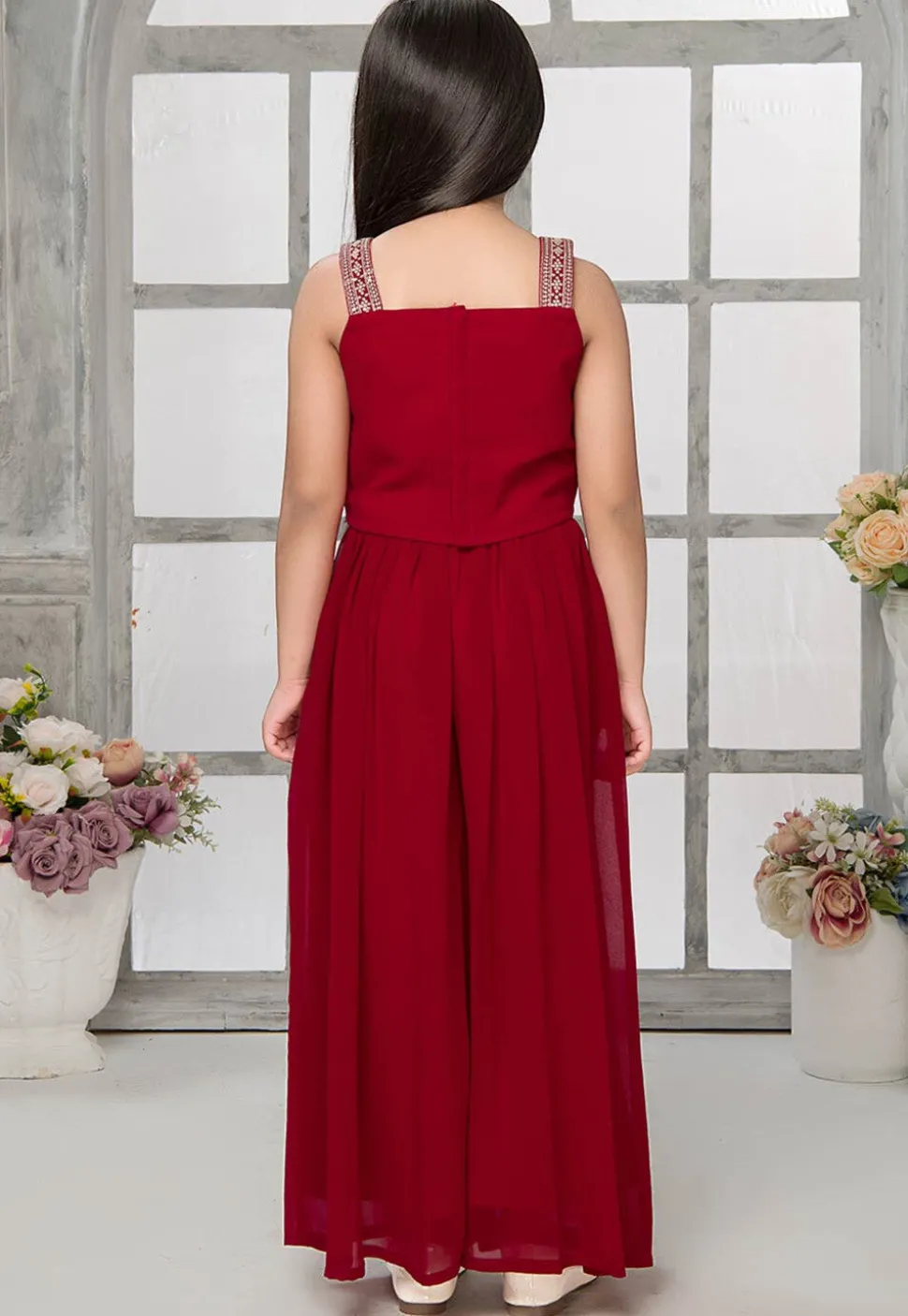 Embroidered Georgette Crop Top Set with Jacket in Red