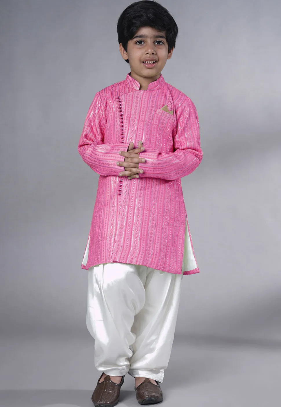 Embroidered Georgette Kurta Set in Pink
