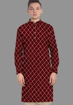 Embroidered Georgette Kurta in Maroon