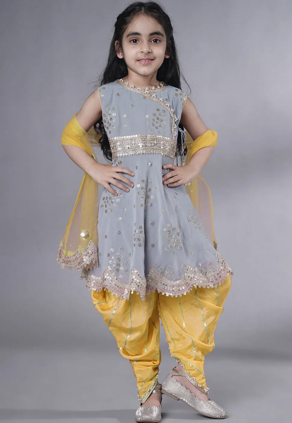 Embroidered Georgette Punjabi Suit in Grey