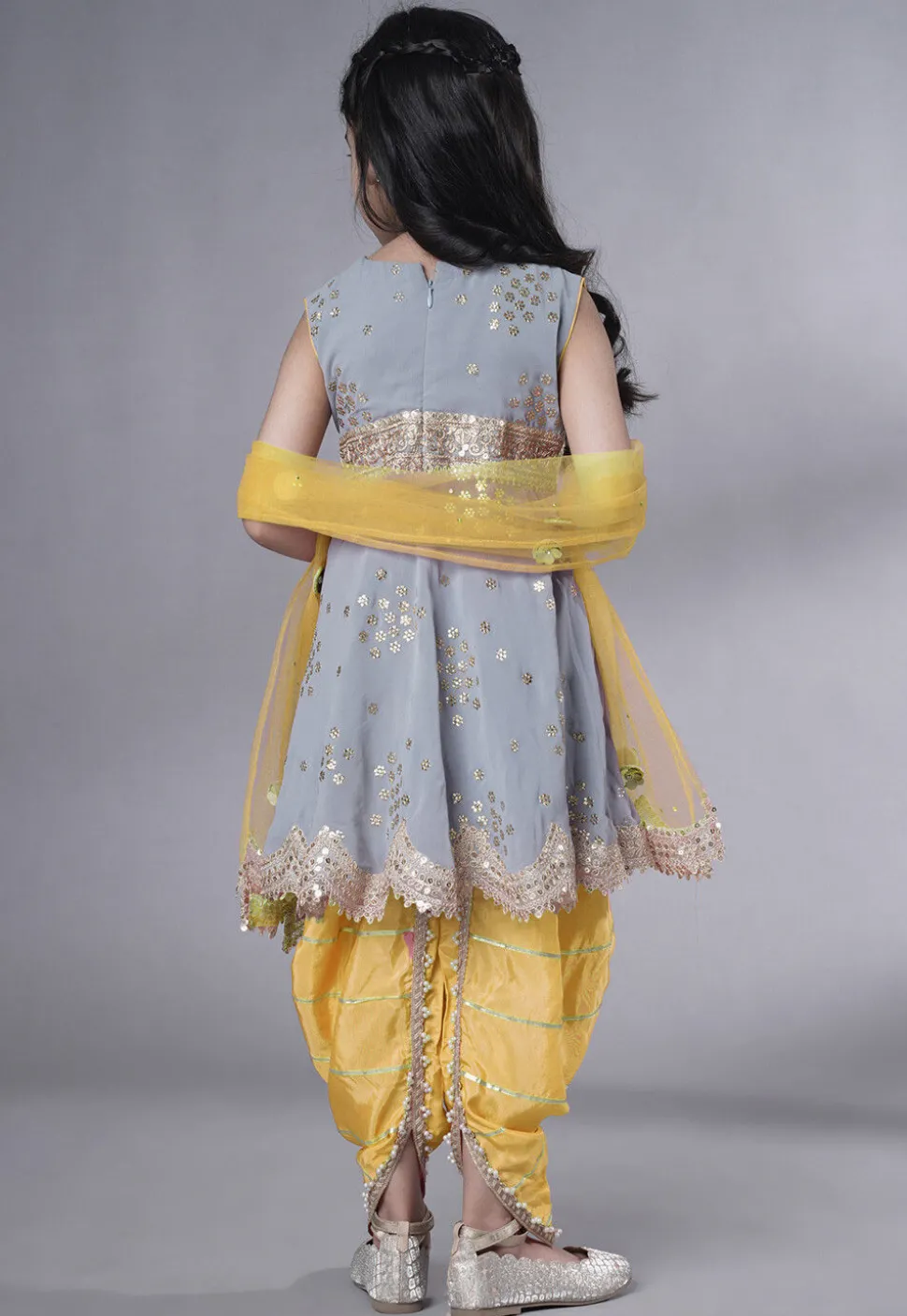 Embroidered Georgette Punjabi Suit in Grey