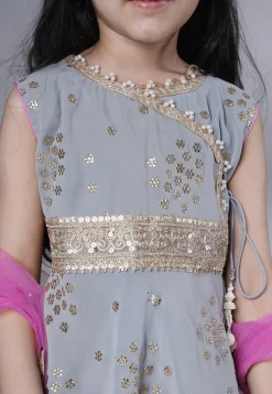 Embroidered Georgette Punjabi Suit in Grey