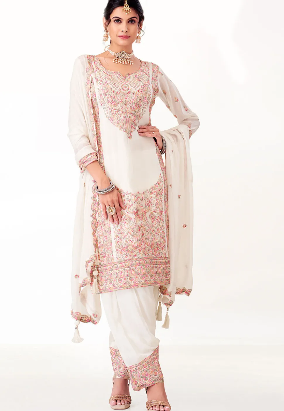 Embroidered Georgette Punjabi Suit in Off White