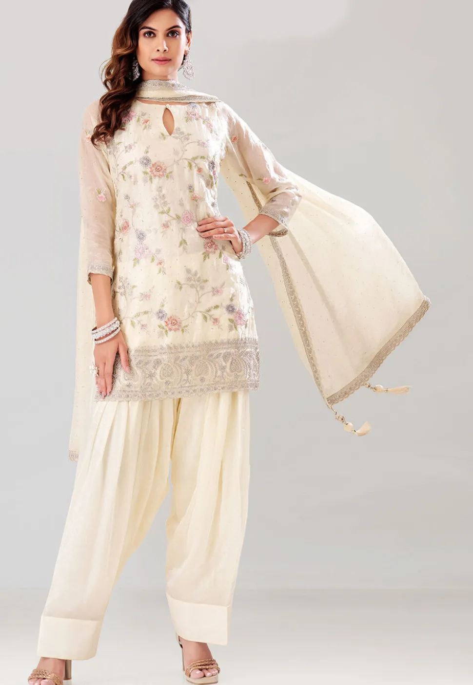 Embroidered Georgette Scalloped Punjabi Suit in Off White